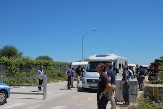 sgombero rom via valle piana 008