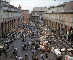 mercatino-fermo